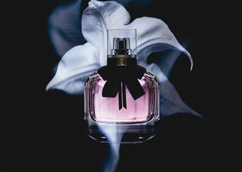 mon paris ysl canzone